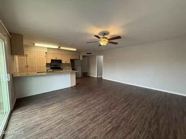 1640 E EL PARQUE Drive, Tempe, AZ 85282