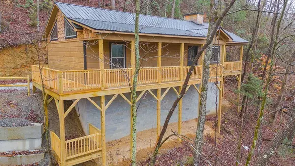 667 Jasmine Drive, Marble, NC 28905