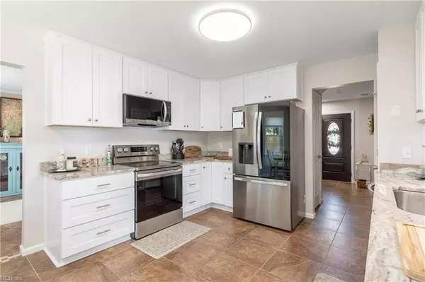 2621 Loudoun ST, Virginia Beach, VA 23456