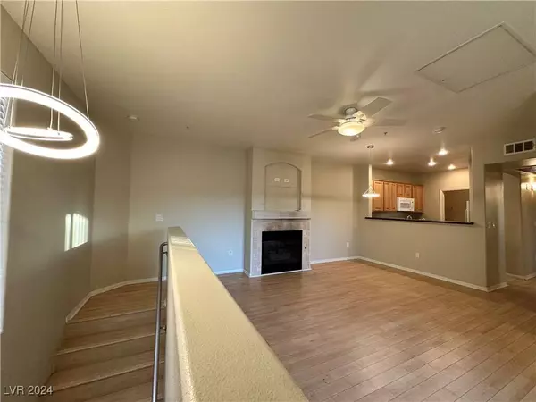 7151 S Durango Drive #214, Las Vegas, NV 89113