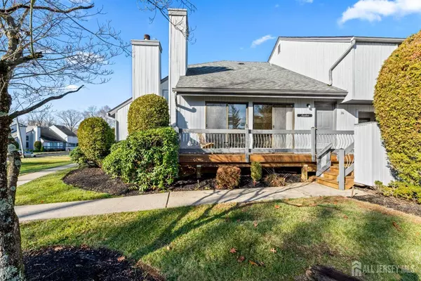 36 Azalea CT, South Brunswick, NJ 08852