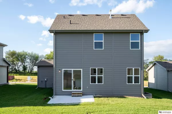 17543 Potter Street, Bennington, NE 68007