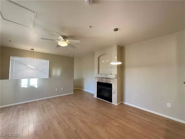 7151 S Durango Drive #214, Las Vegas, NV 89113