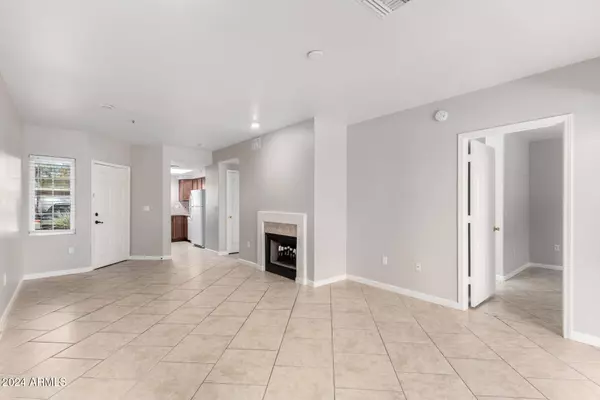 9451 E Becker Lane #1026, Scottsdale, AZ 85260