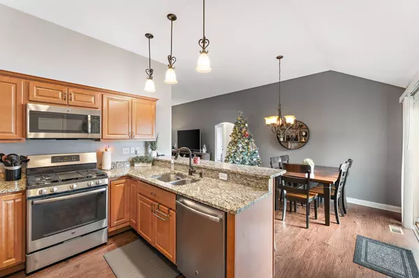 339 W South ST, Crown Point, IN 46307