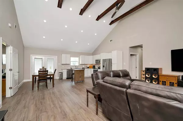 605 SE 18th Street, Mineral Wells, TX 76067