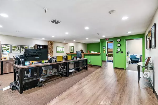 5435 5445 Peck RD, Arcadia, CA 91006