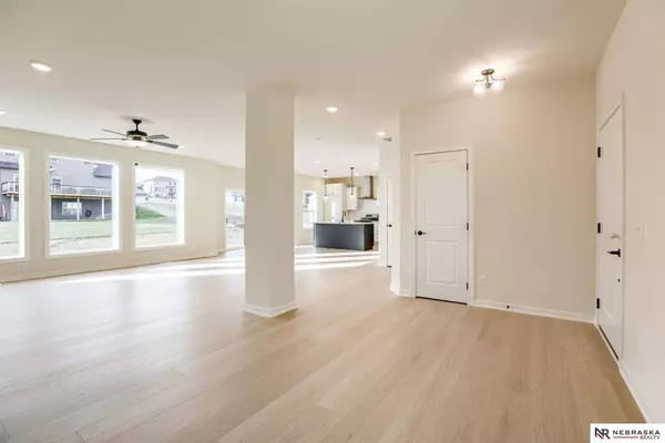 11004 N 169 Street, Bennington, NE 68007