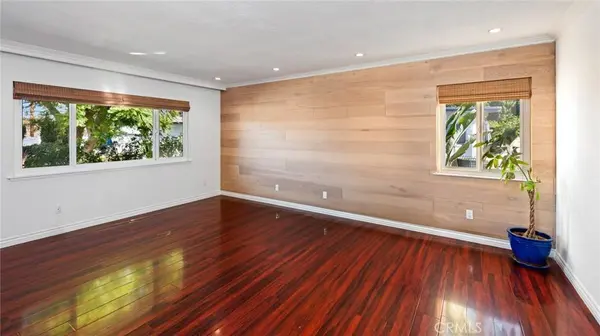 7701 Mclaren AVE, West Hills, CA 91304