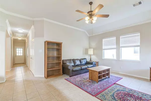 4630 Arbor LN, Pasadena, TX 77505