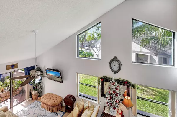 802 Landings BLVD, Greenacres, FL 33413