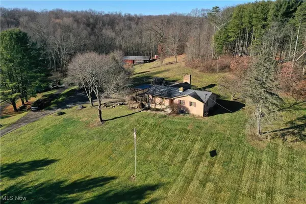 10263 State Route 45, Lisbon, OH 44432