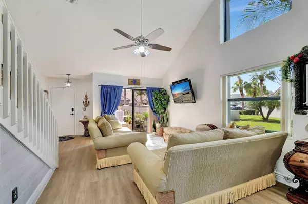 802 Landings BLVD, Greenacres, FL 33413