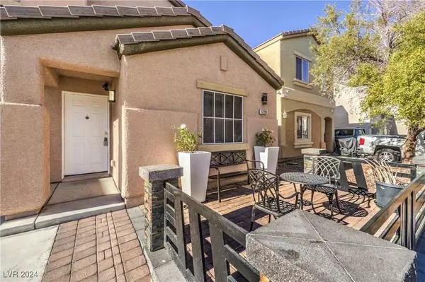 5299 Emelita Street, Las Vegas, NV 89122