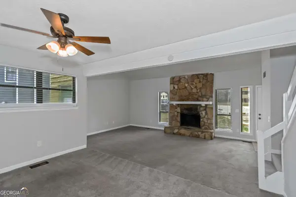 1458 Walnut Log PL, Austell, GA 30168