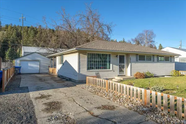 6919 N Adams St, Spokane, WA 99208