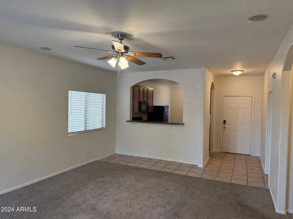 6630 S 10TH Drive, Phoenix, AZ 85041