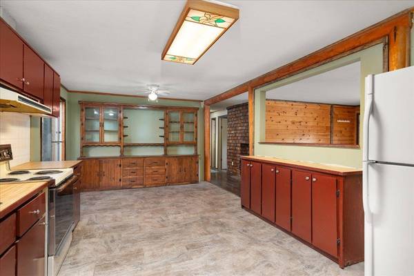 7704 Elaine St WAY, Ford, WA 99013