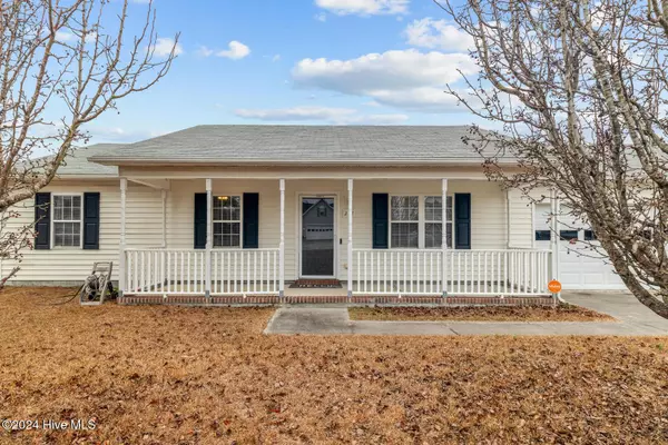 212 Snowden CT, Richlands, NC 28574