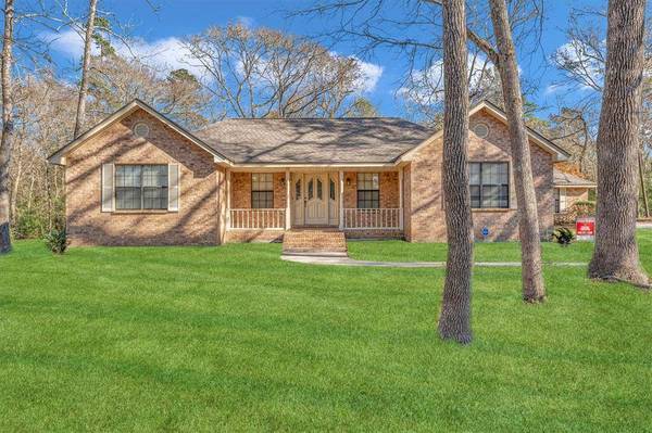 353 Forest LN, Huntsville, TX 77340