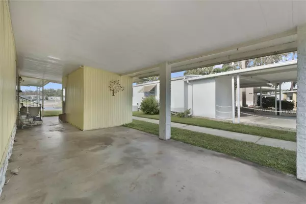 115 PALM DR, Eustis, FL 32726