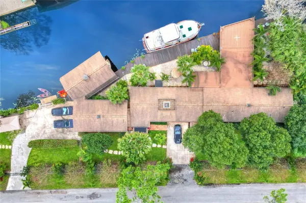 24120 MINK RD, Astor, FL 32102