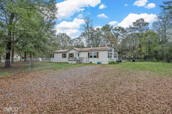 13731 Teal Drive, Keithville, LA 71047