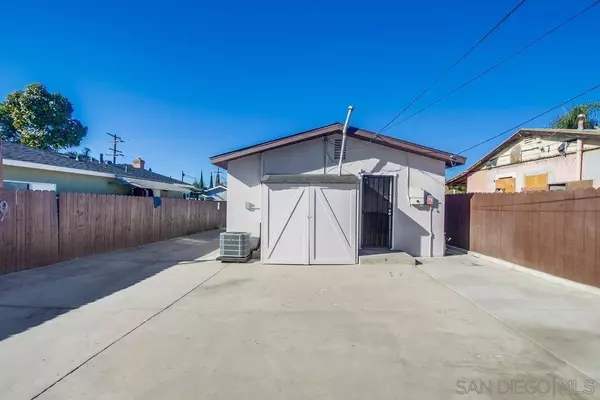 259-261 39th St, San Diego, CA 92113