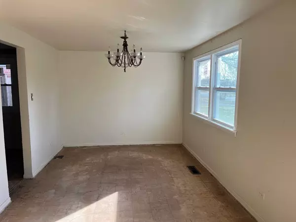 3742 W 168TH Street, Country Club Hills, IL 60478