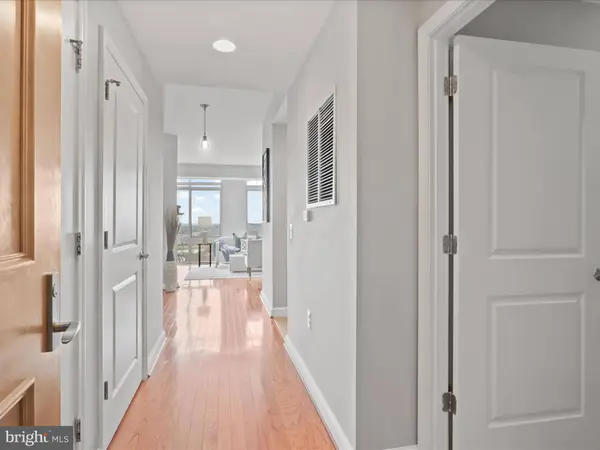 11990 MARKET ST #1406, Reston, VA 20190