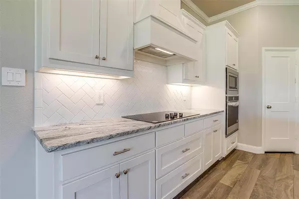 1189 Gonzollas Rd Trail, Springtown, TX 76082