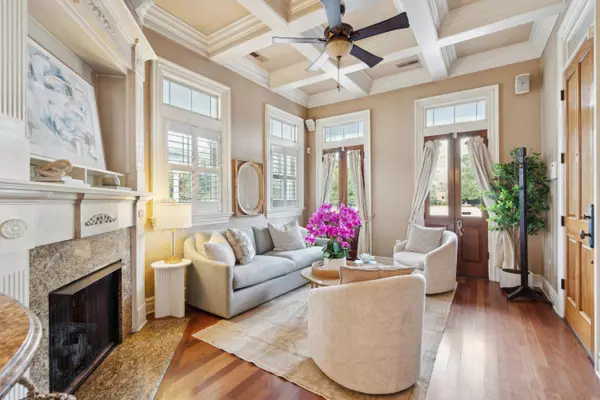 1 Bennett St #2, Charleston, SC 29401