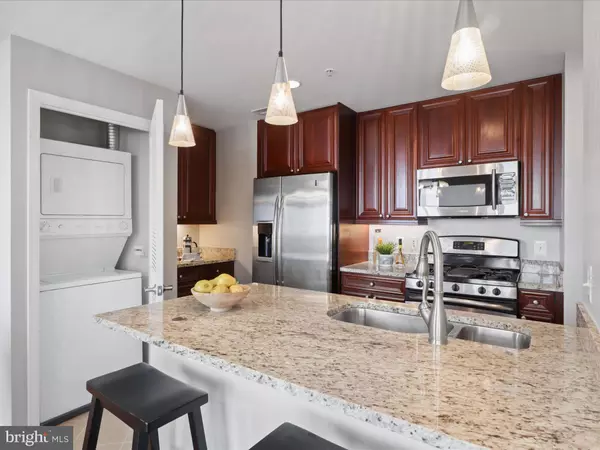 11990 MARKET ST #1406, Reston, VA 20190