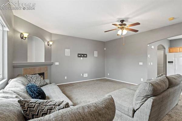 1030 Fountain Mesa RD, Fountain, CO 80817