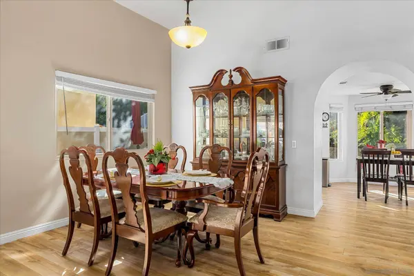 12884 Amaranth St, San Diego, CA 92129