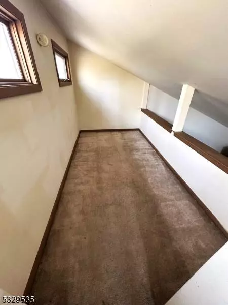 367 Mohegan Ci, Andover Twp., NJ 07848