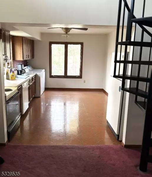 367 Mohegan Ci, Andover Twp., NJ 07848