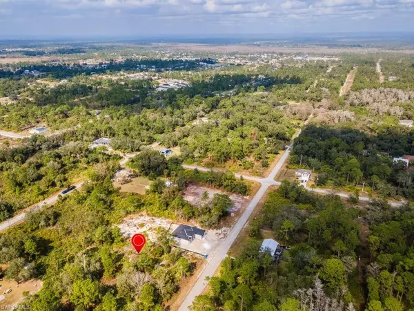 1615 Lincoln AVE, Lehigh Acres, FL 33972