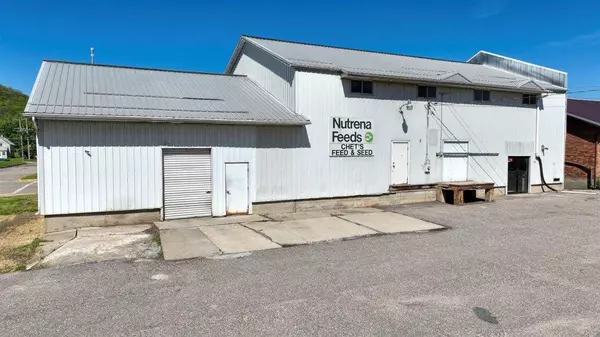 373 W 6th Street, Richland Center, WI 53581