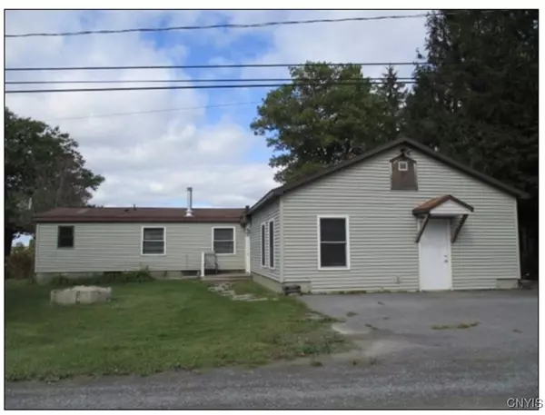 21357 Storrs RD, Sackets Harbor, NY 13685