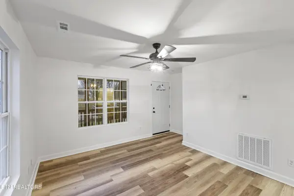 2212 Adair Ave, Knoxville, TN 37917