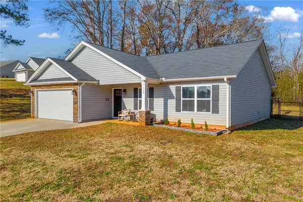 113 Stanmoore DR, Anderson, SC 29621