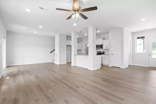 1180 Boulder Pass Rd, Clarksville, TN 37040