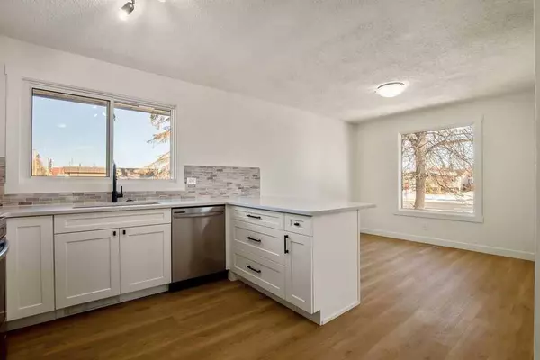 801 5 ST SE, High River, AB T1V 1J3