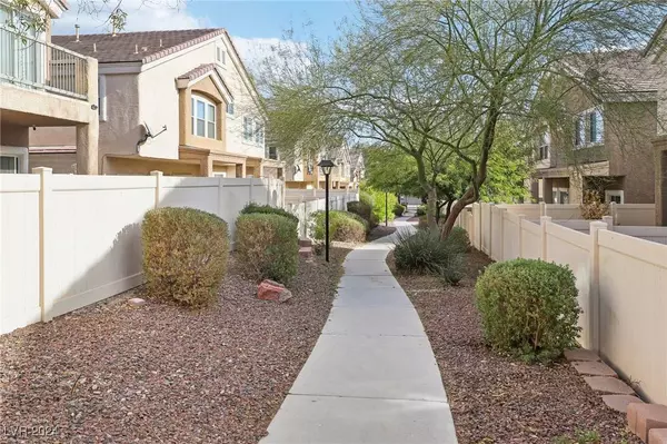 9157 Forest Willow Avenue #102, Las Vegas, NV 89149