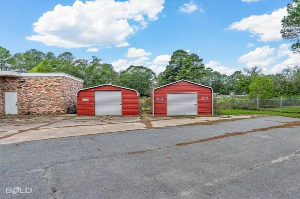 377 Martin Luther King Drive, Mansfield, LA 71052