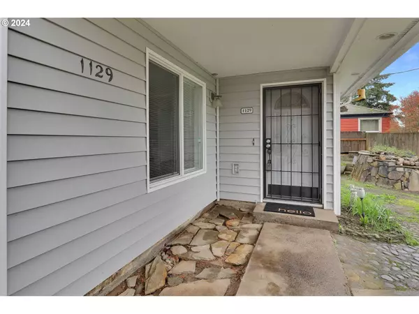 1129 7TH ST, Springfield, OR 97477