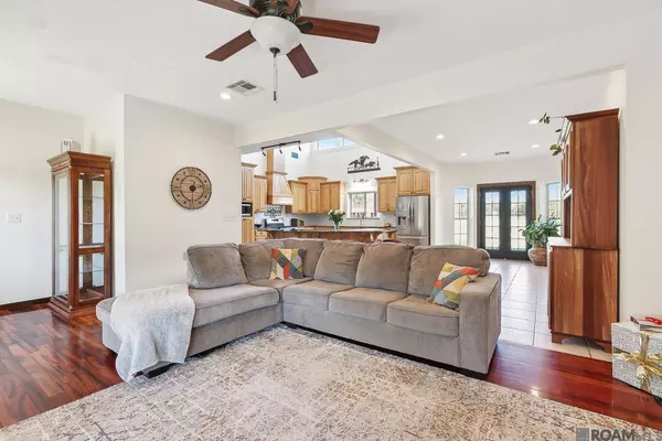 13308 MAISON BANS LEBOIS RD, Gonzales, LA 70737