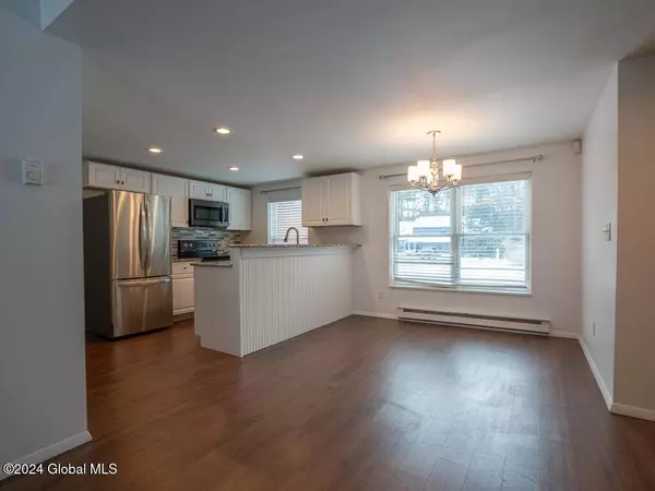 80 Thimbleberry Road, Malta, NY 12020