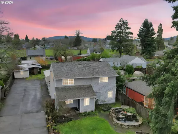 1129 7TH ST, Springfield, OR 97477